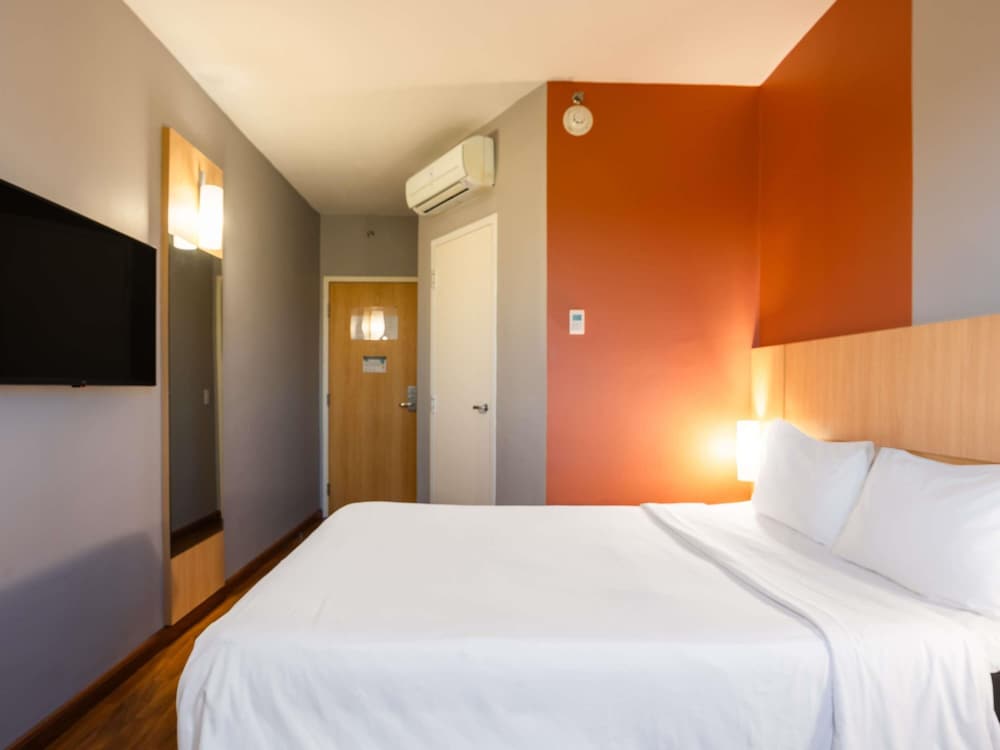 Standard, Double Bed