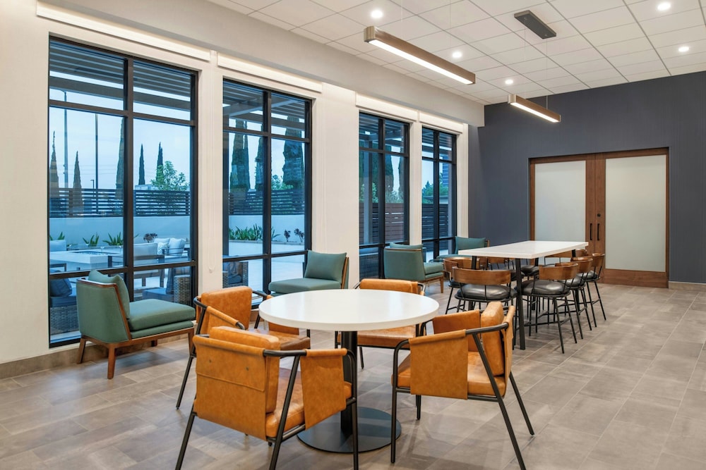 Courtyard By Marriott San Bernardino Loma Linda 35/45