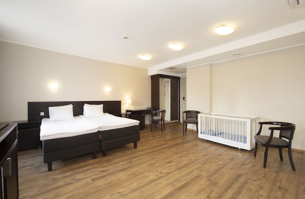 Hestia Hotel Barons 13/50