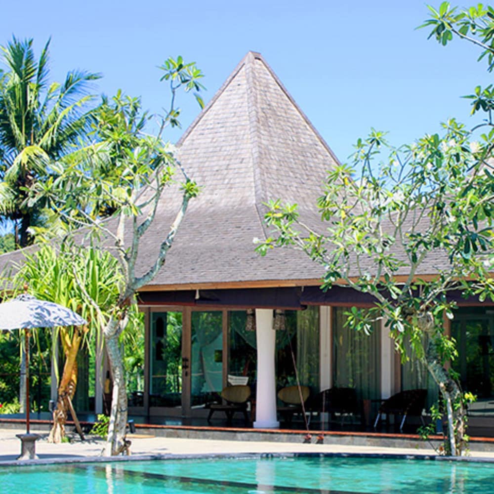 Ayurvedagram Bali 7/85