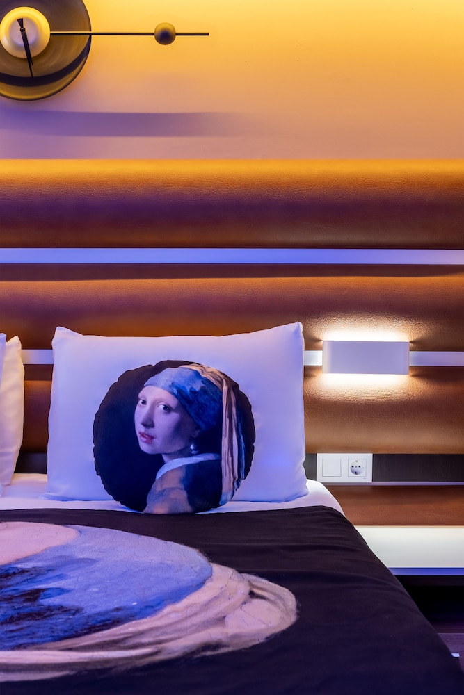 Gallery Residence And Boutique Hotel 32/72