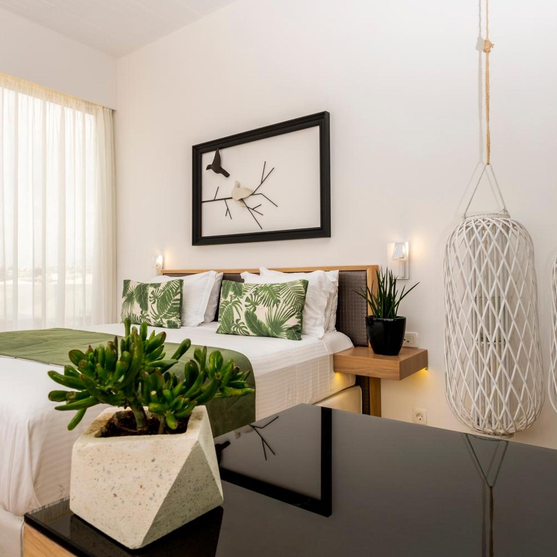 Kalamaki Luxury Suites 33/51