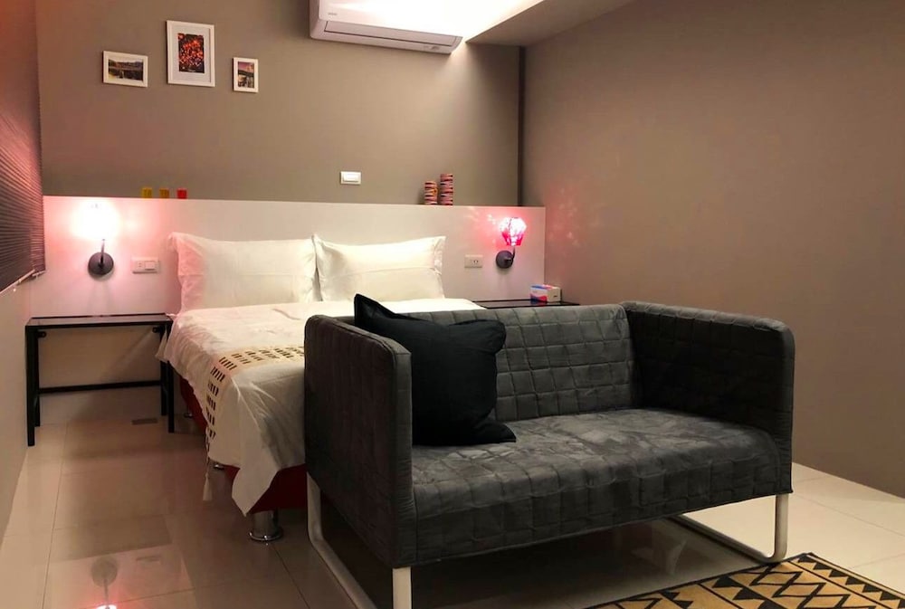 Xi Yin Zhi Su B&B 20/28
