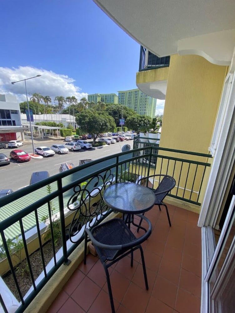 Il Palazzo Boutique Apartment Hotel 30/50