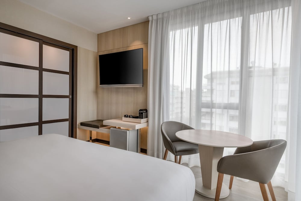 Ac Hotel Ciutat de Palma 10/22