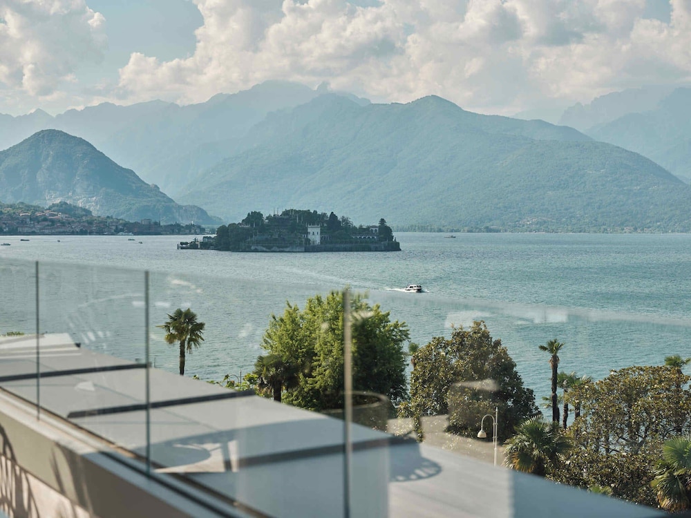 Boutique Hotel Stresa 45/48