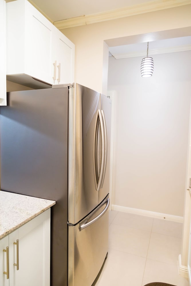 Kingsway New Kingston Guest Apartment Ii 21/45