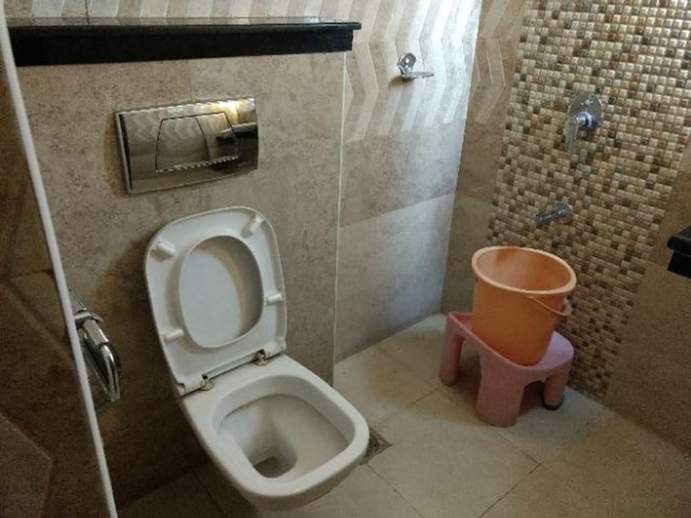 Hotel Prem Nivas 25/26