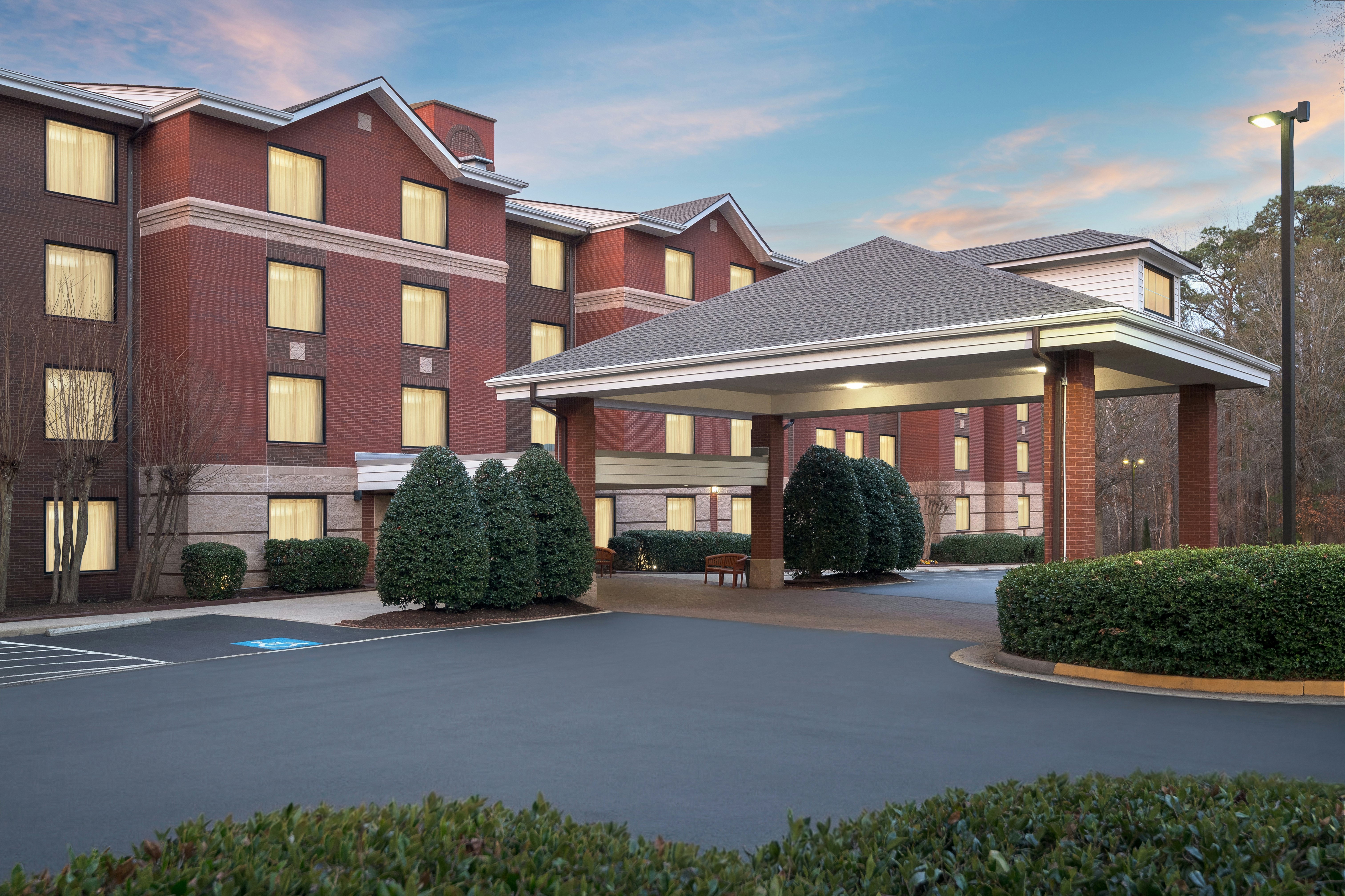Homewood Suites By Hilton Williamsburg 46/50