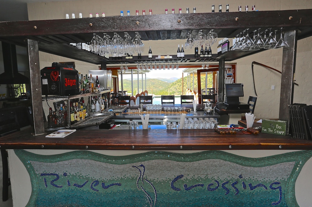 River Crossing Lodge 6/53
