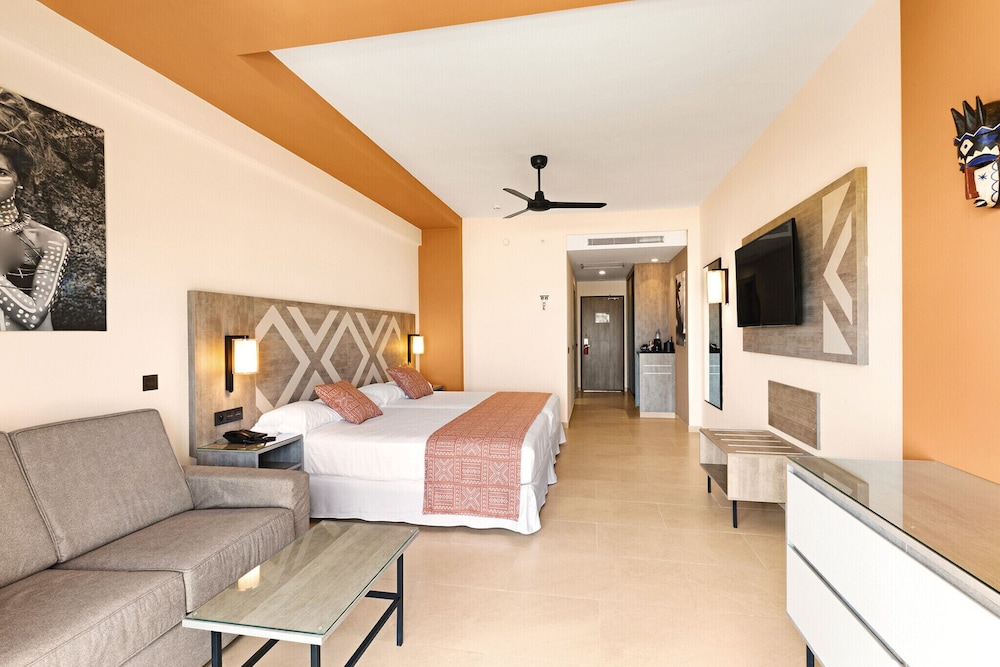 Hotel Riu Baobab 17/62