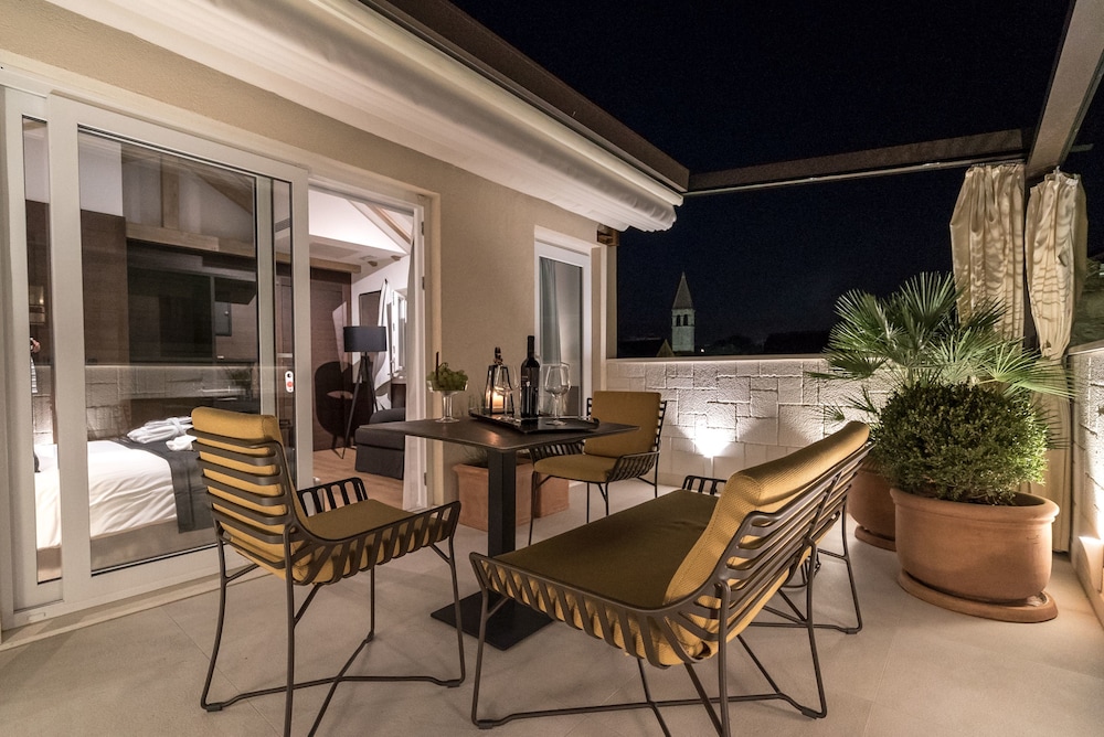 Murum Boutique Hotel 43/54
