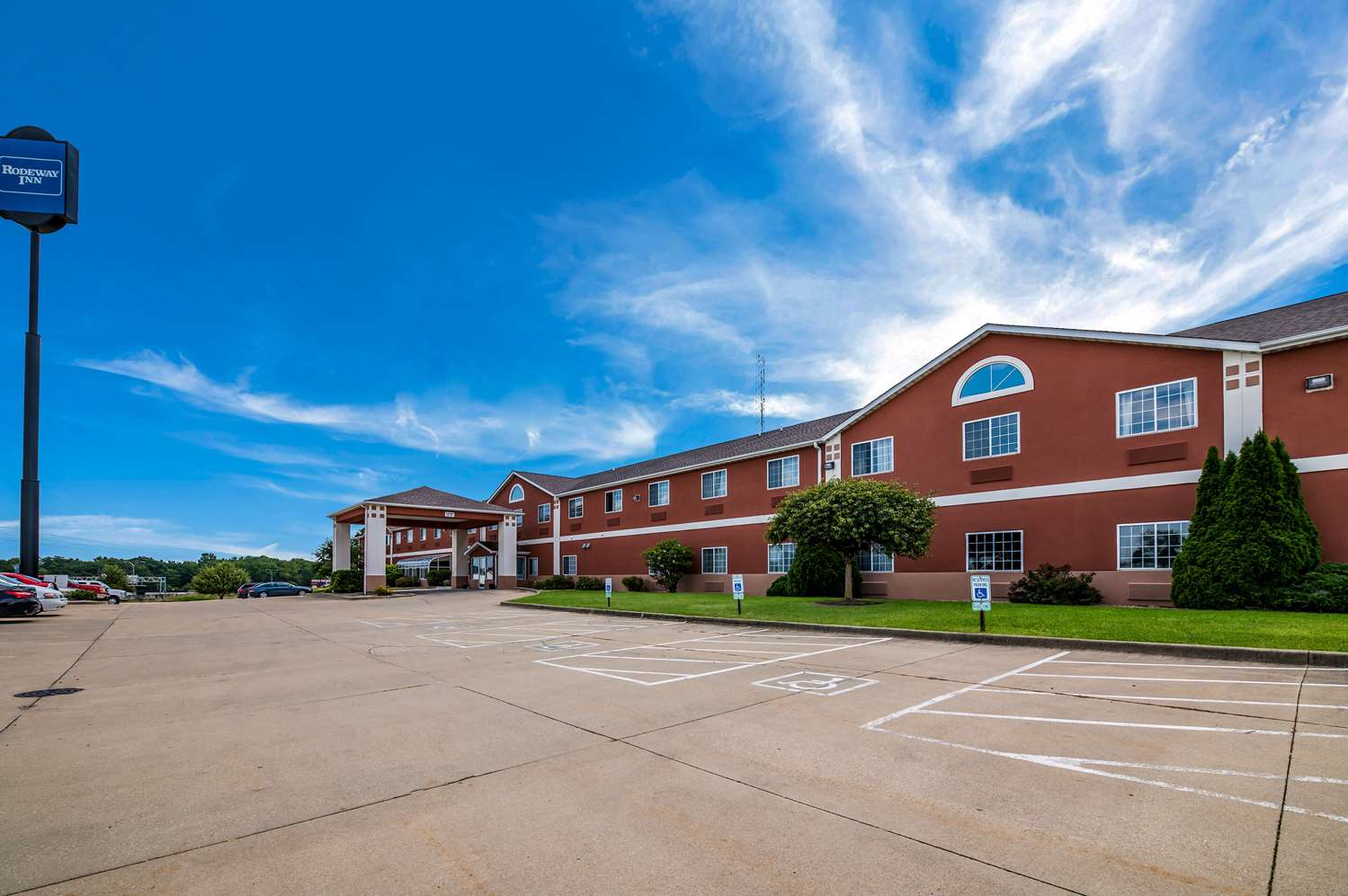 Rodeway Inn Urbana Champaign University Area 31/33