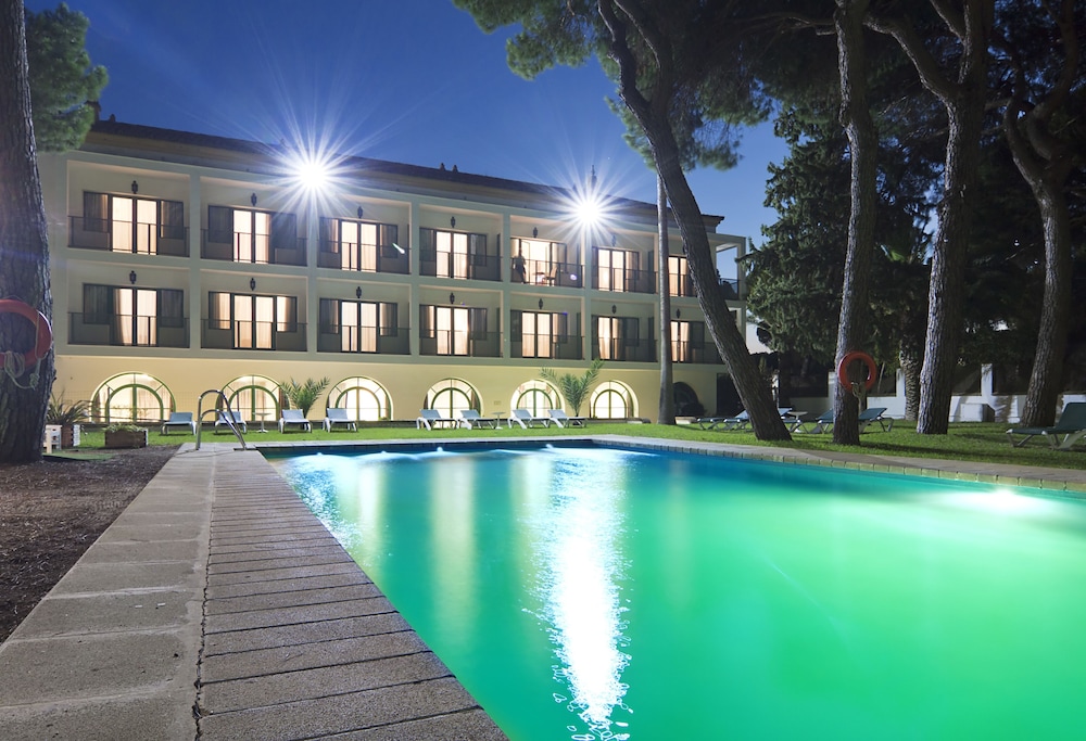 Hotel Oromana 4/75