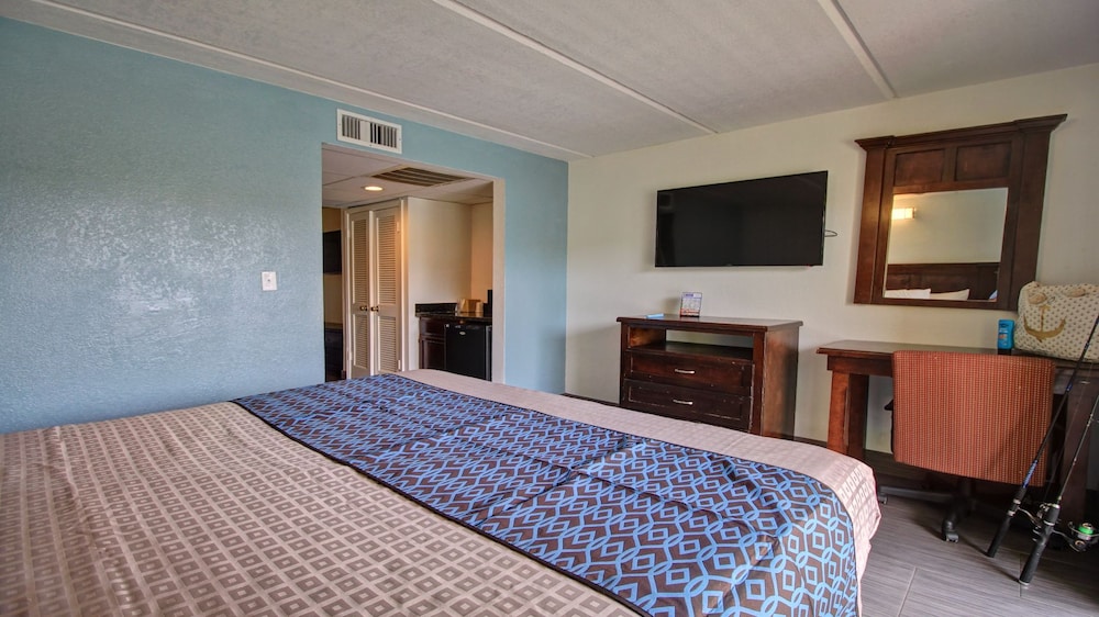 WindWater Hotel & Marina 25/66