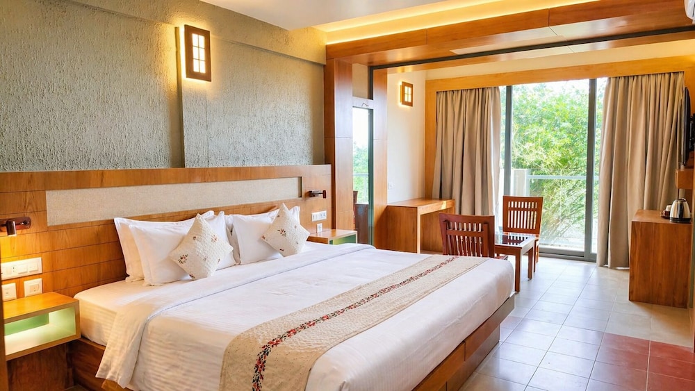 WAYANAD SILVERWOODS RESORT 12/55