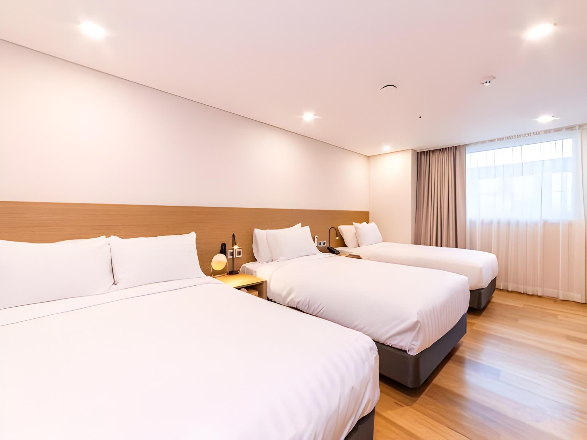 Family Suite, Loft, Double and Twin Beds