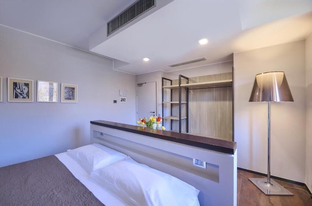 Hotel Don Ferrante 16/50
