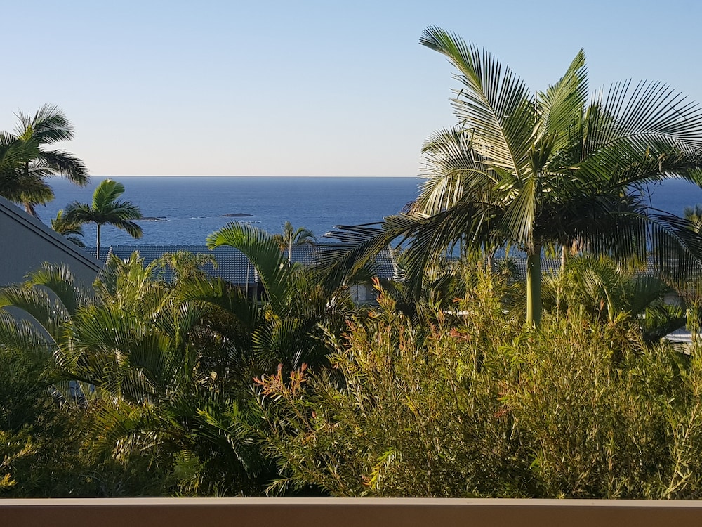 Pandanus Palms Resort 46/50