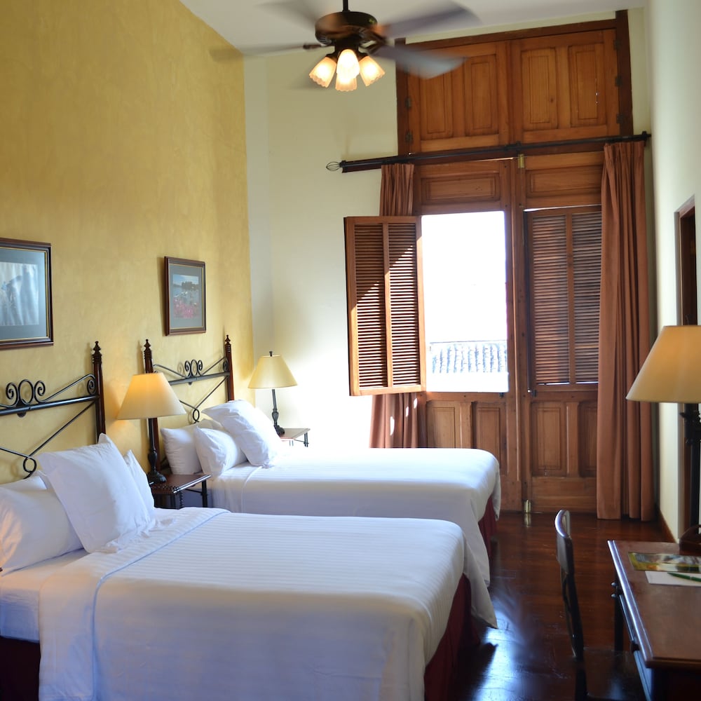 HOTEL DARIO 16/50