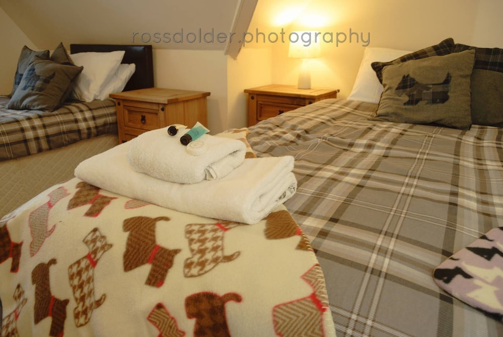 The Hopetoun Arms Hotel 9/32