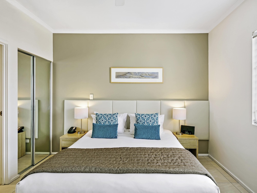 Mantra Portsea Port Douglas 19/62