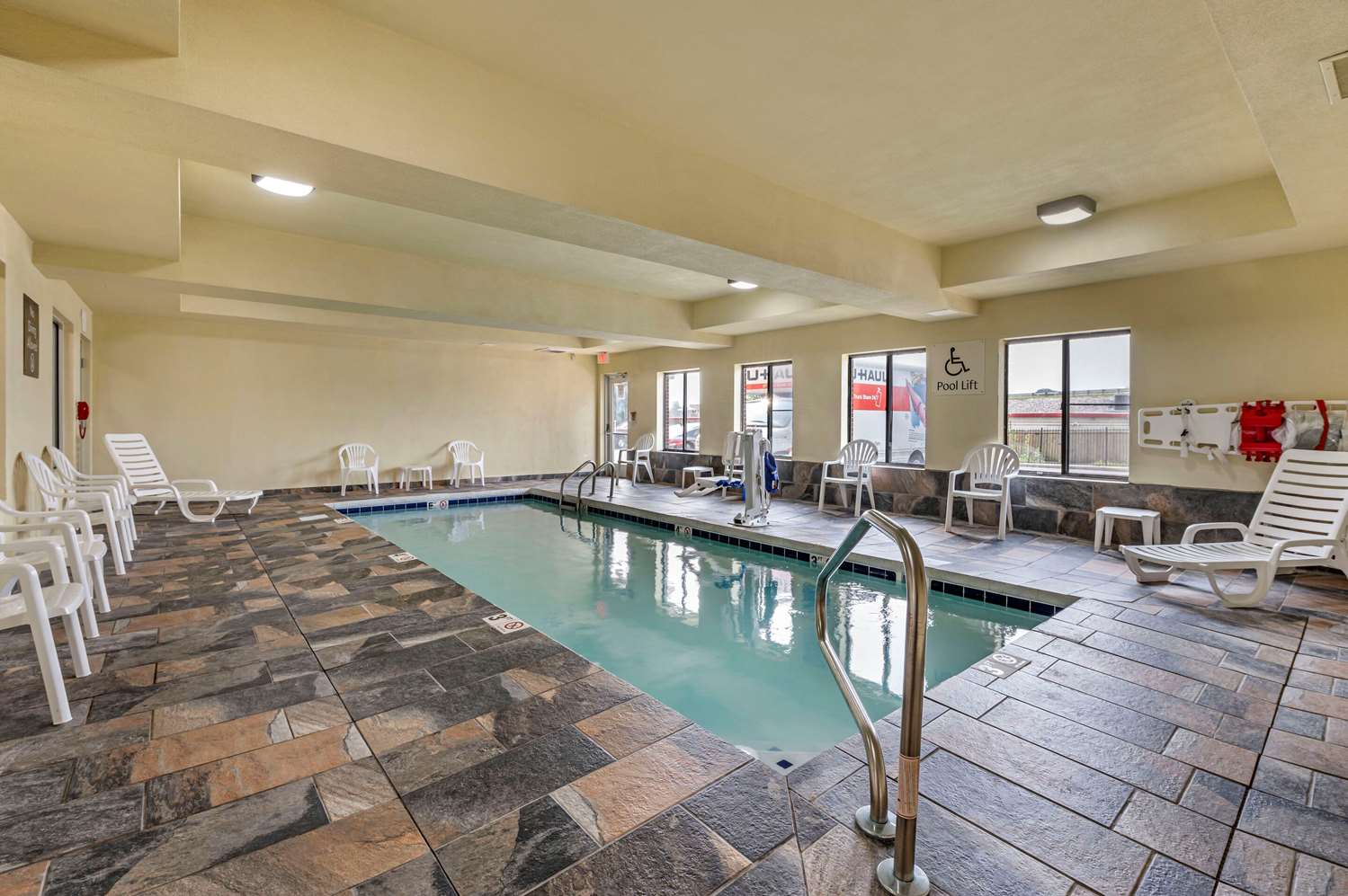 Comfort Inn Indianapolis East 23/39