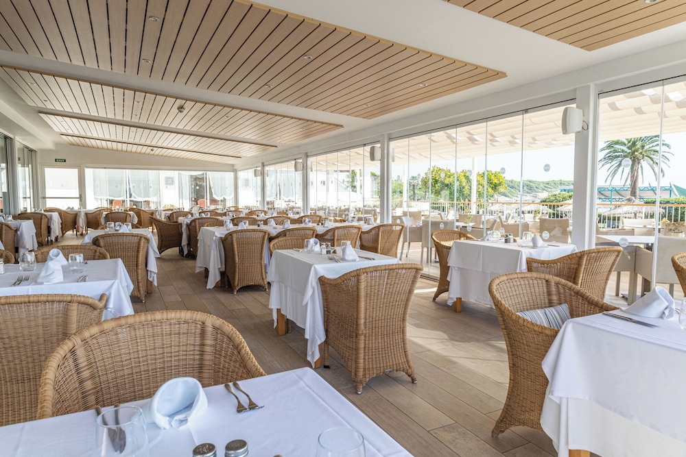 Hotel Santo Tomas - Es Migjorn Gran 40/50