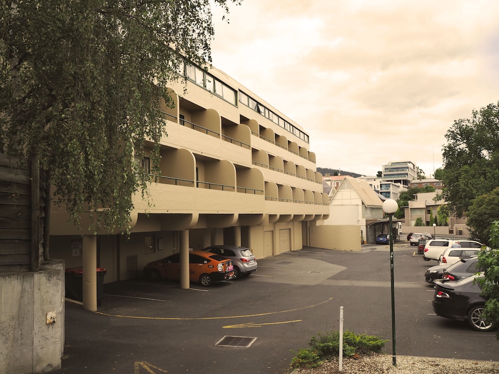 St Ives Apartments 2/56