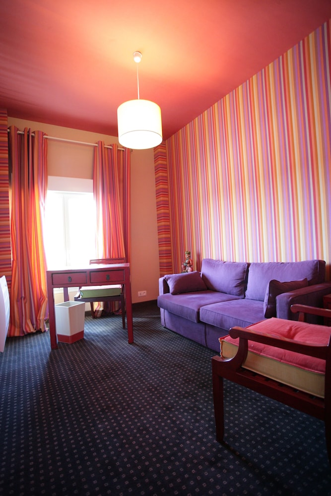 Logis Hotel Le Faisan Dore Rest. La Table De Catherine 20/35