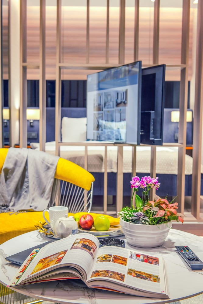 Nish Palace Exclusive Suites 45/48