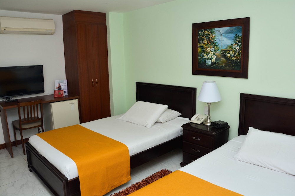 Hotel Karlo 23/50