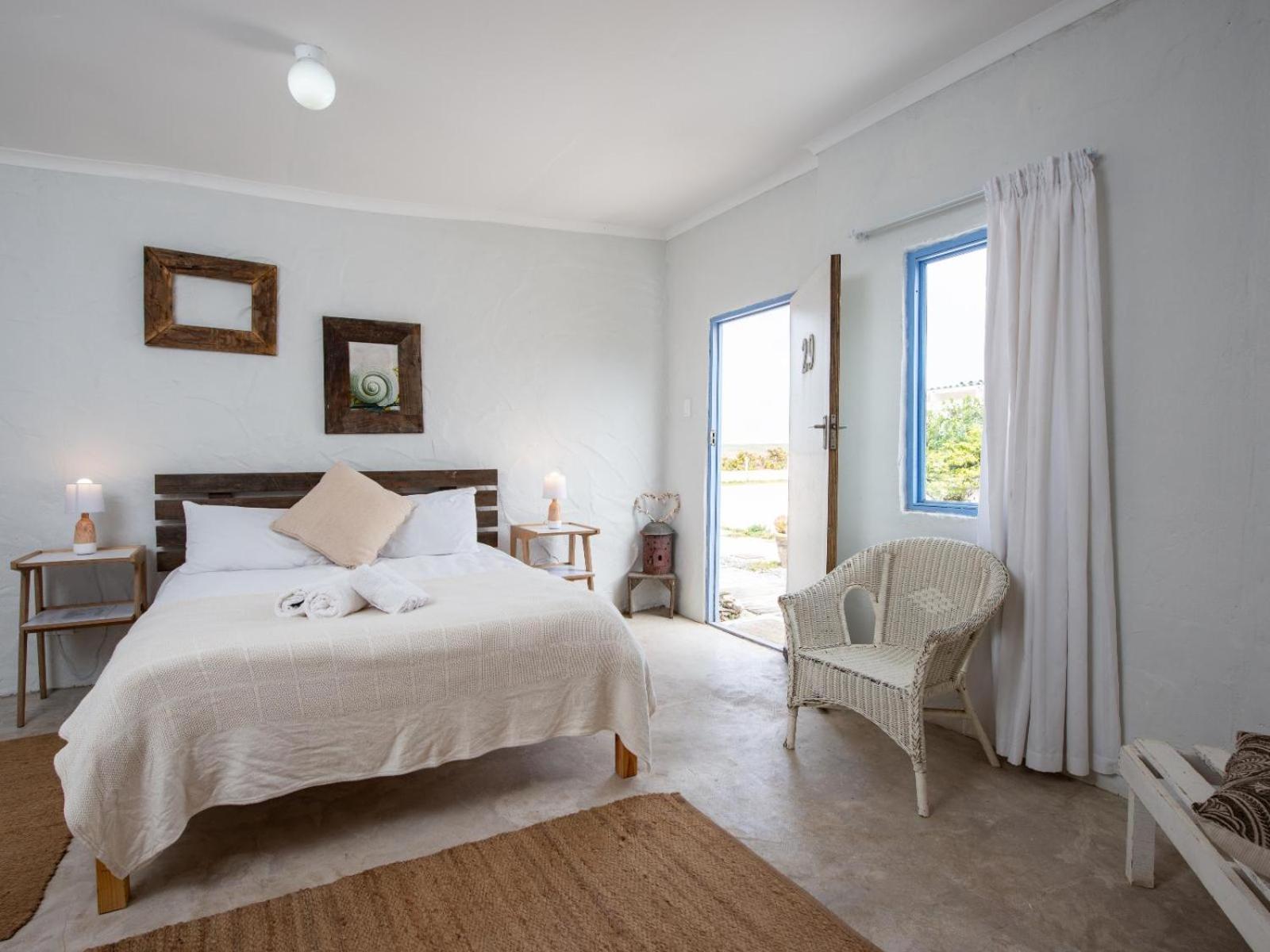 Strandkombuis B&B 2/18