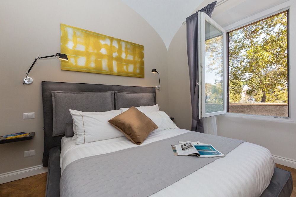 Palazzo Baj Guest House In Trastevere 13/50
