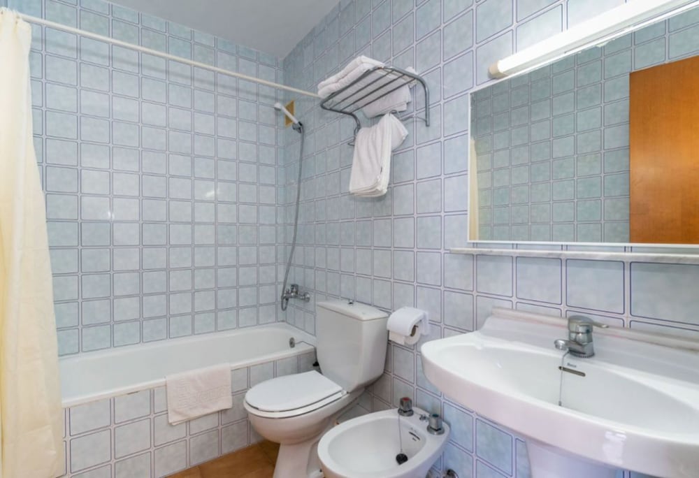 Vista Blanes Apartments 33/33