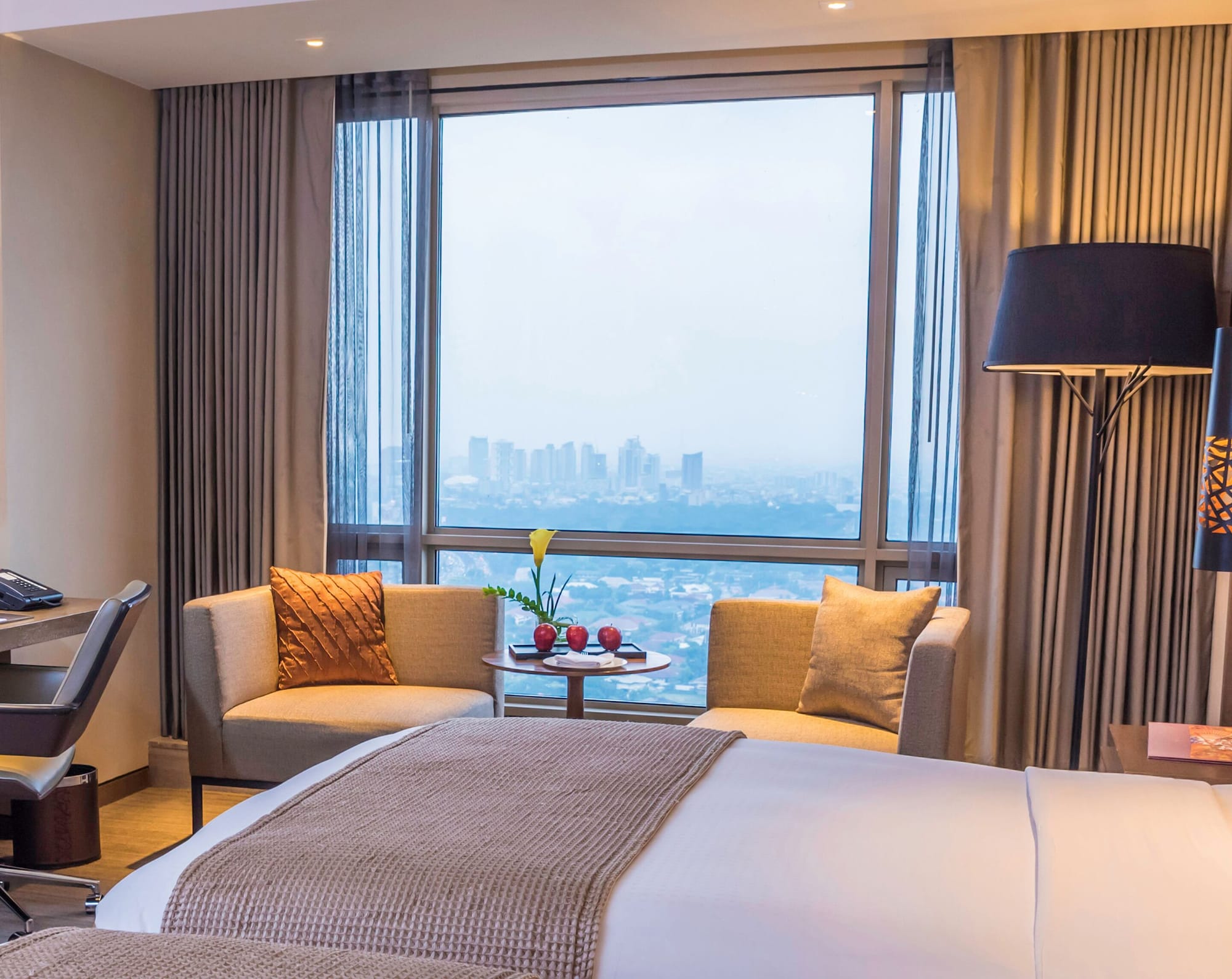 غرفة ديلوكس بسريرين مزدوجين بإطلالة على المدينة، Marco Polo Ortigas Manila 4/5