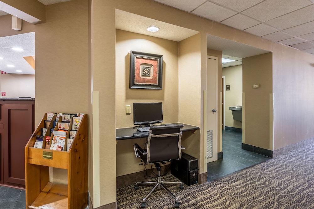 Comfort Inn Brownsville I-40 30/36