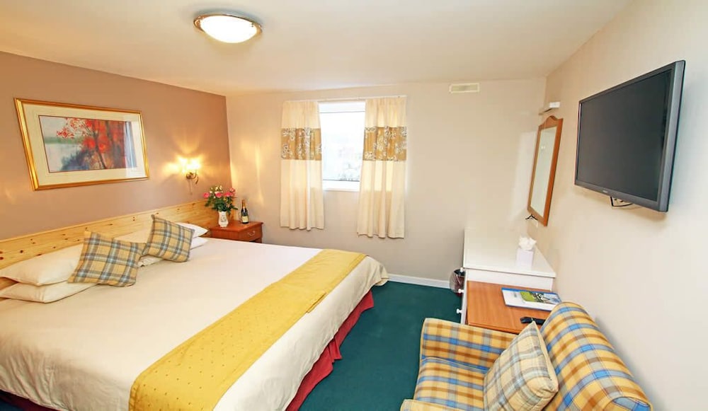 CASTLETOWN HOTEL 17/40