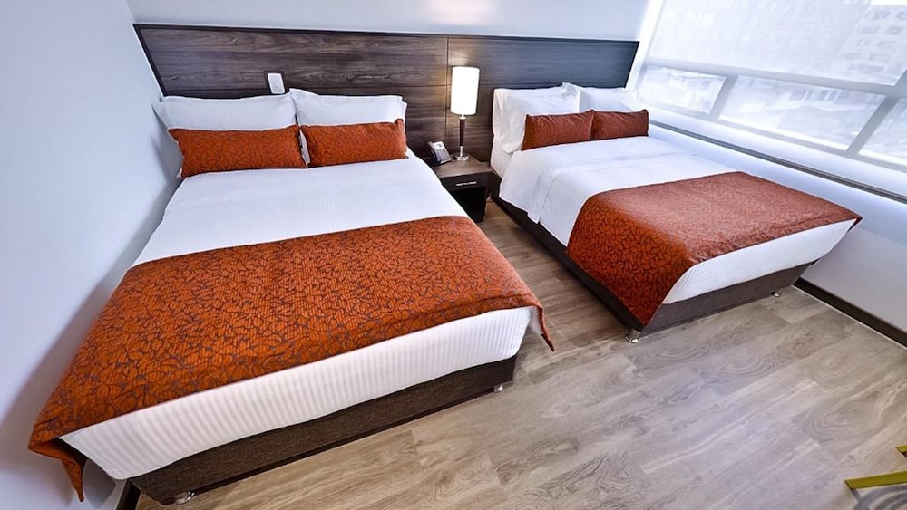 FAMILY, 2 DOUBLE BEDS