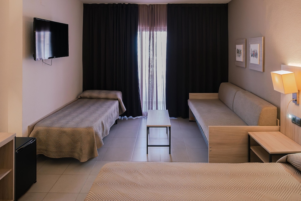 Port Fiesta Park Hotel 31/50