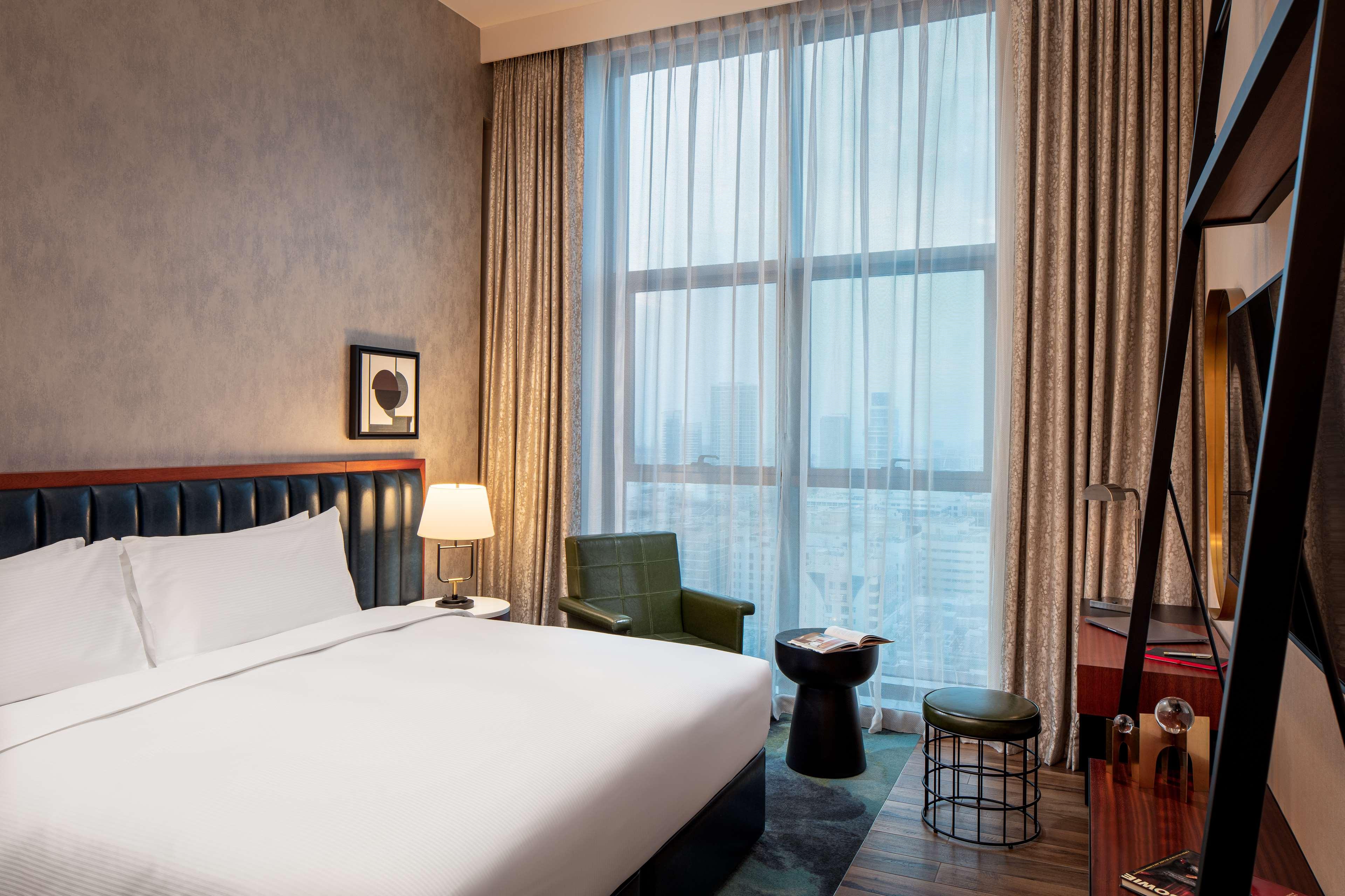 1 BEDROOM, APARTMENT, KITCHEN, ACCESSIBLE