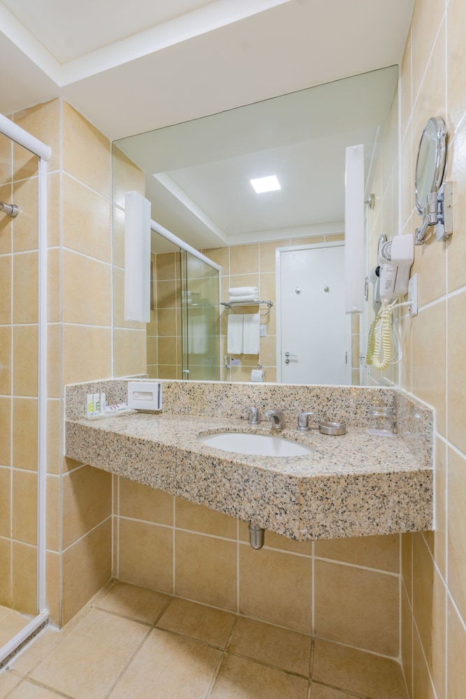 Mercure Fortaleza Meireles Hotel 32/75