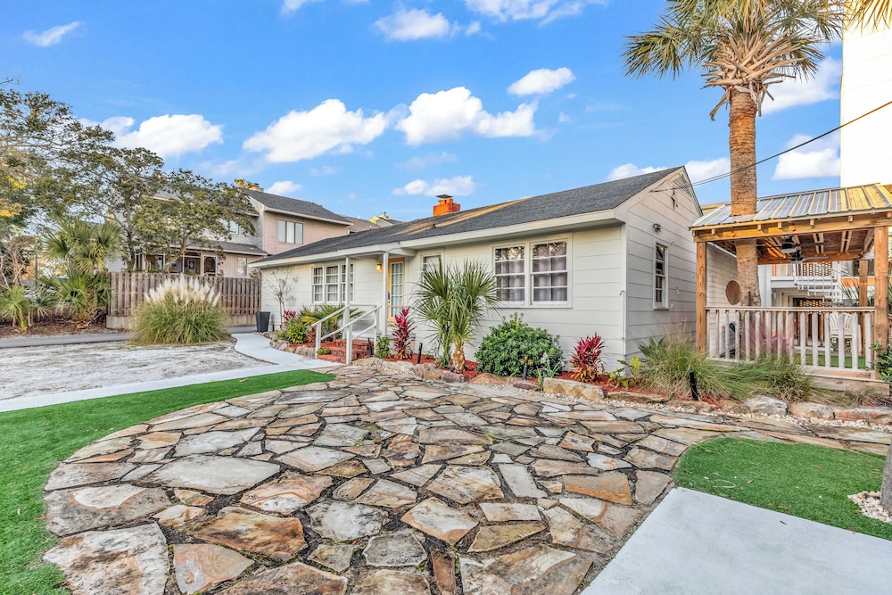 Holiday Shores 42/50