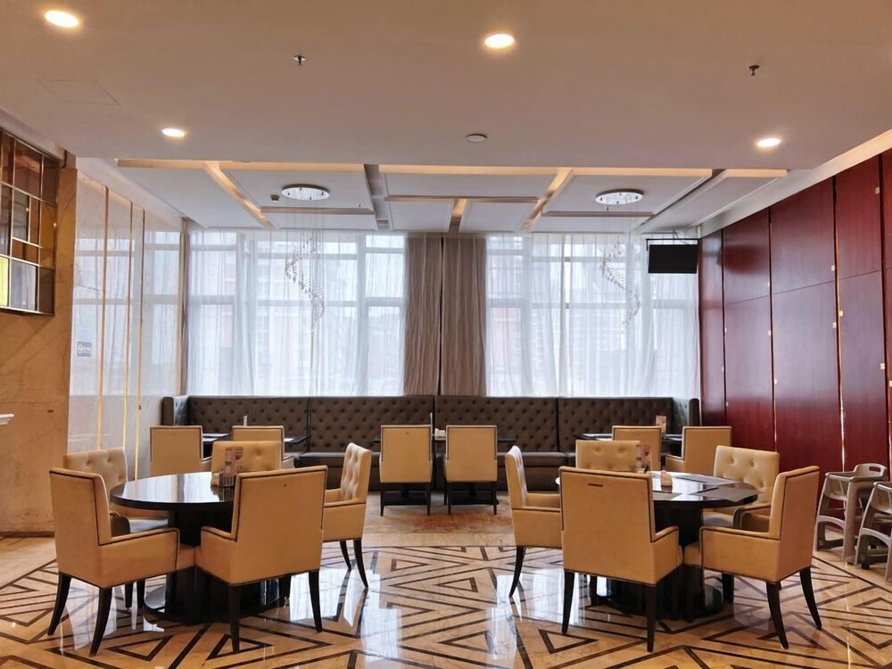 Menshine Gloria Plaza Hotel Shantou 42/50