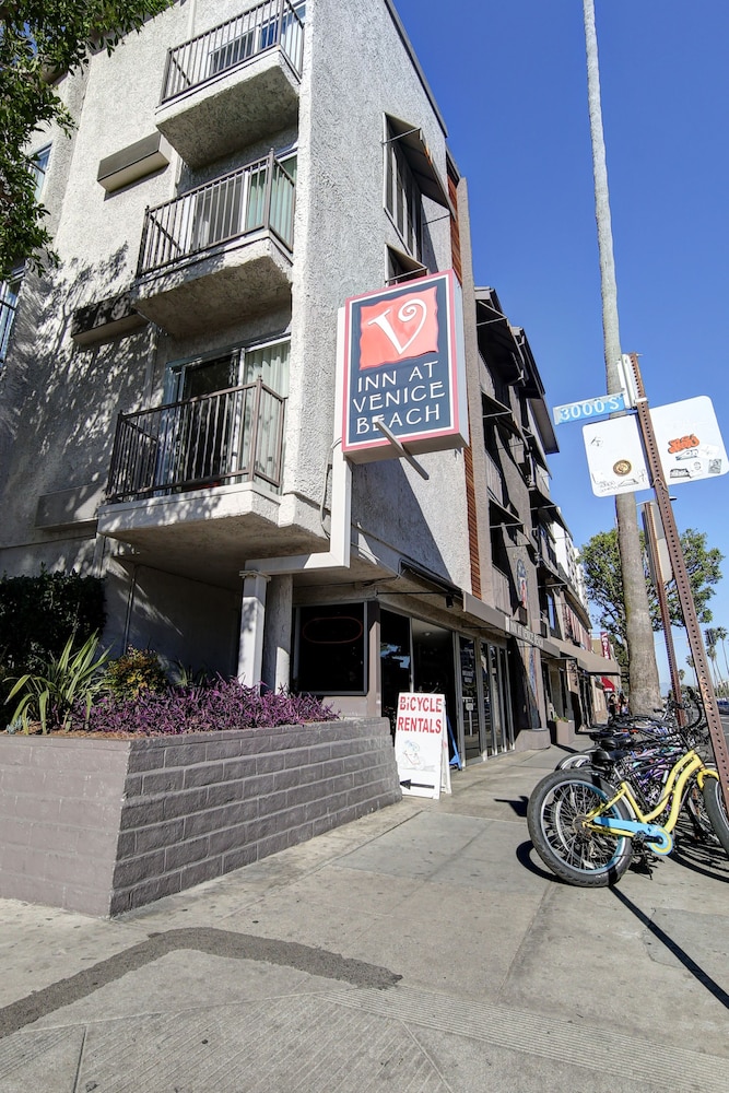 Inn At Venice Beach 6/37