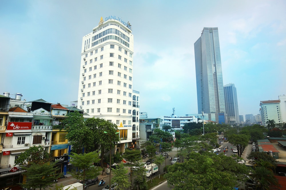 Danly Hotel 3/52