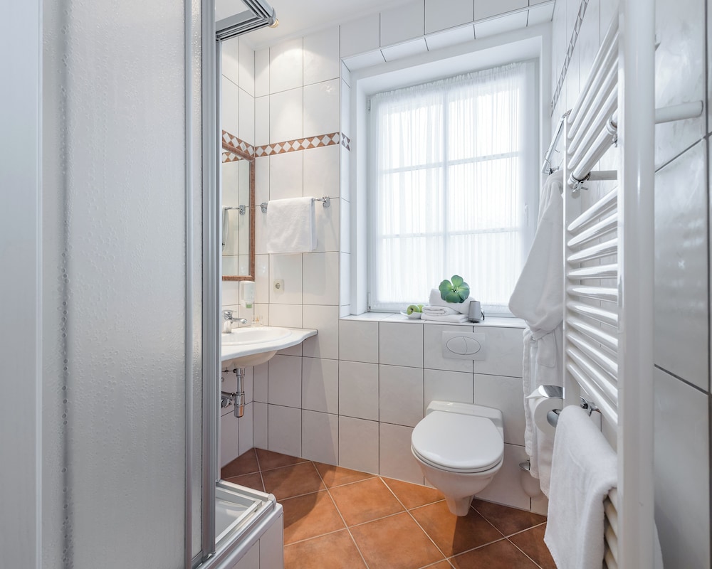 Hotel Gisela 33/34