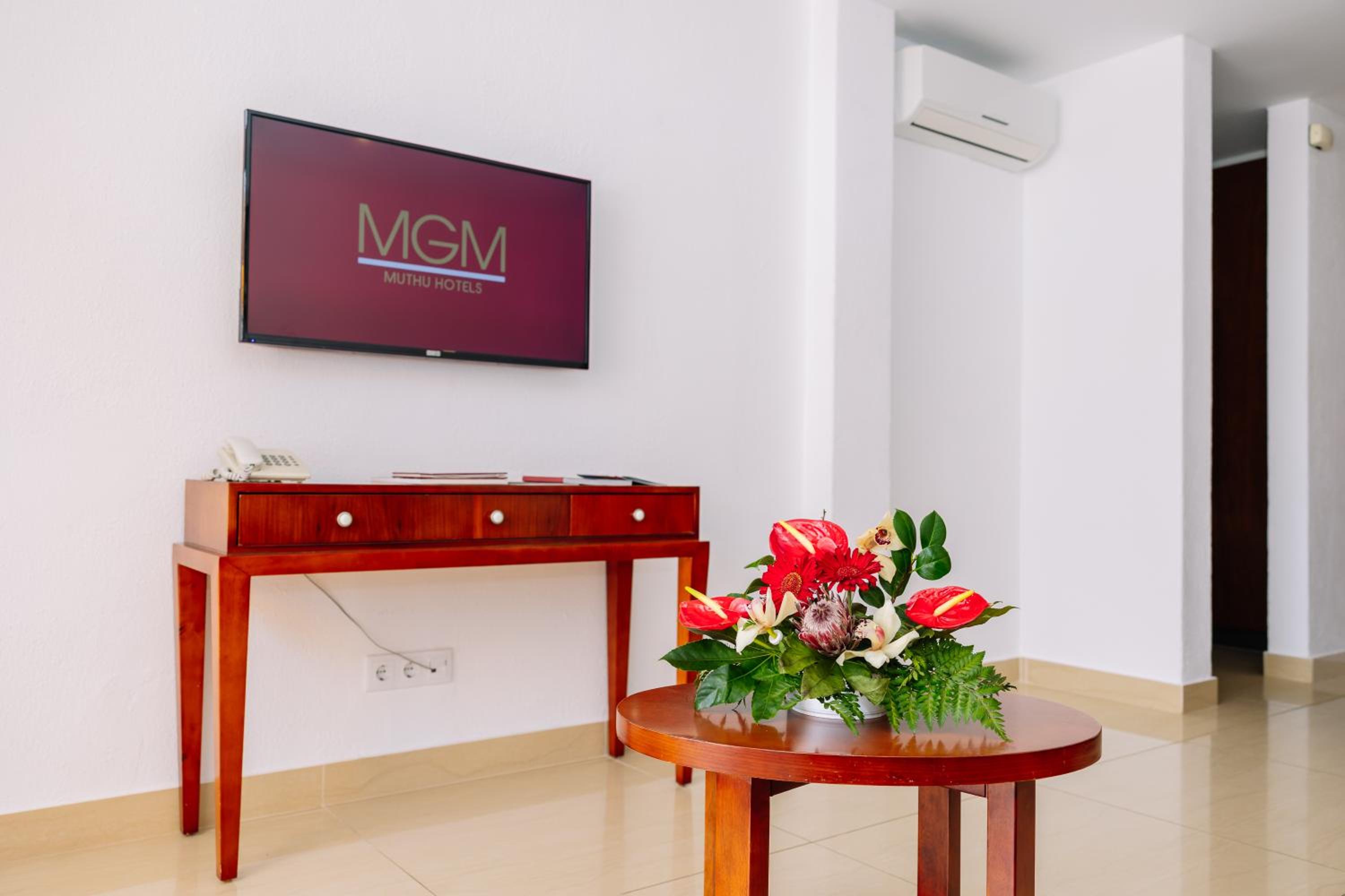 1 Bedroom, Apartment, Twin Beds, Sofa