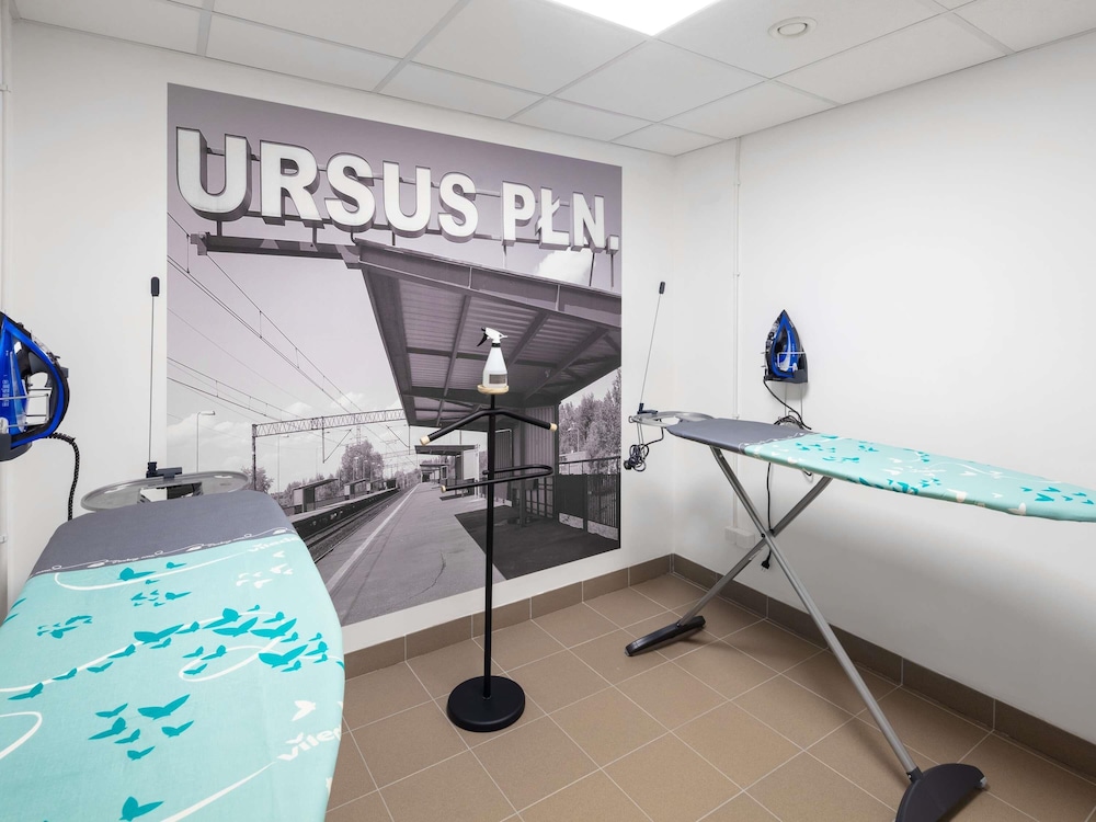 Mercure Warszawa Ursus Station 38/70