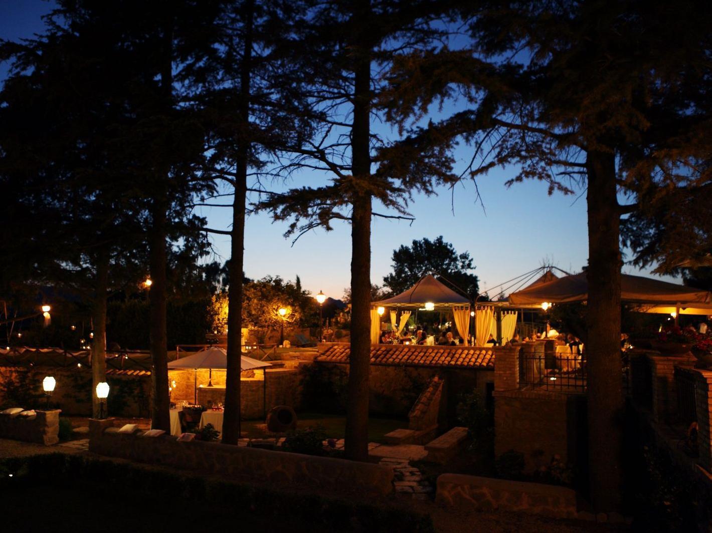 Relais Il Postiglione - Antica Posta dei Chigi 9/14